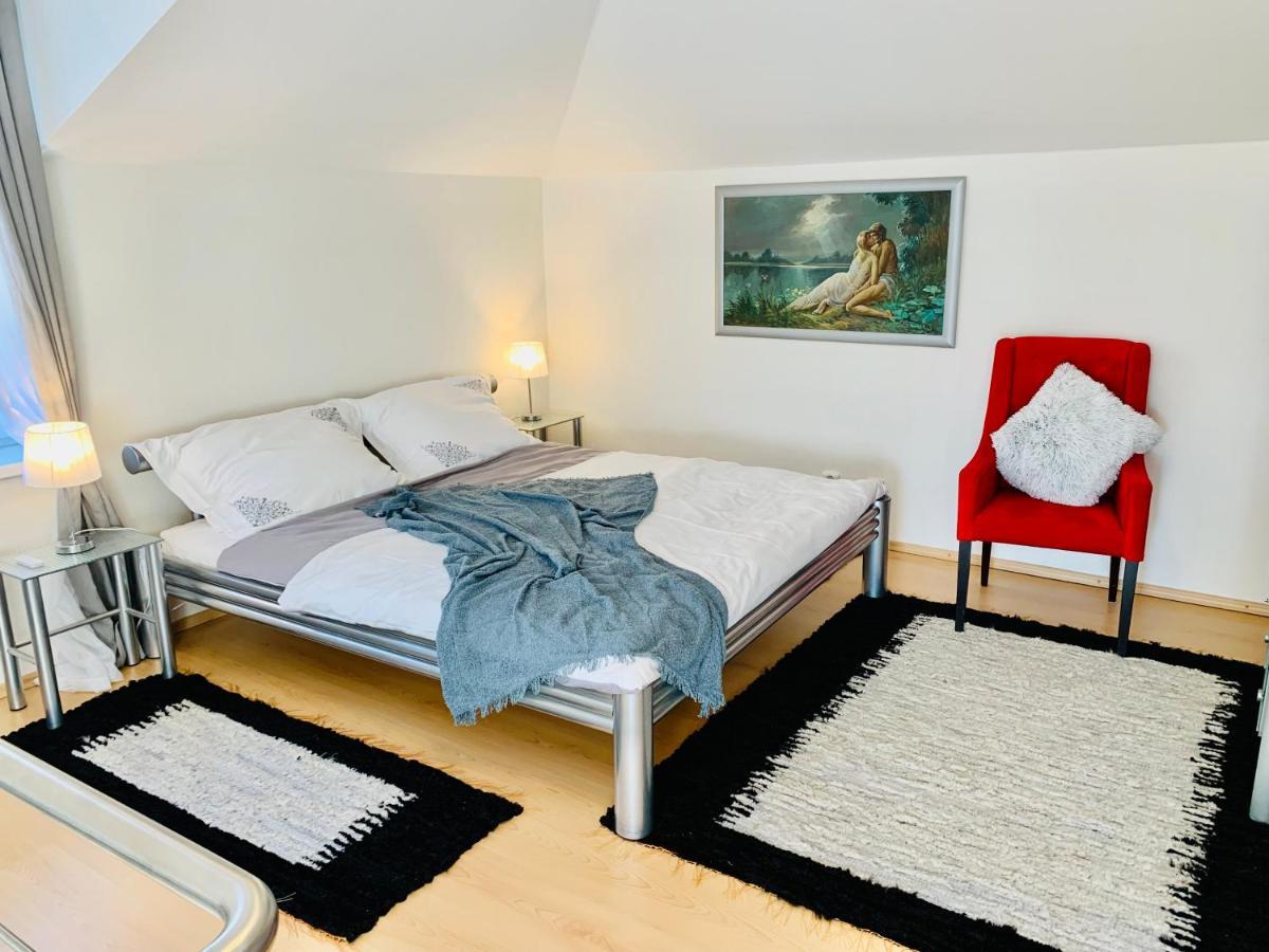 Apartman Residenz Poprad Bagian luar foto