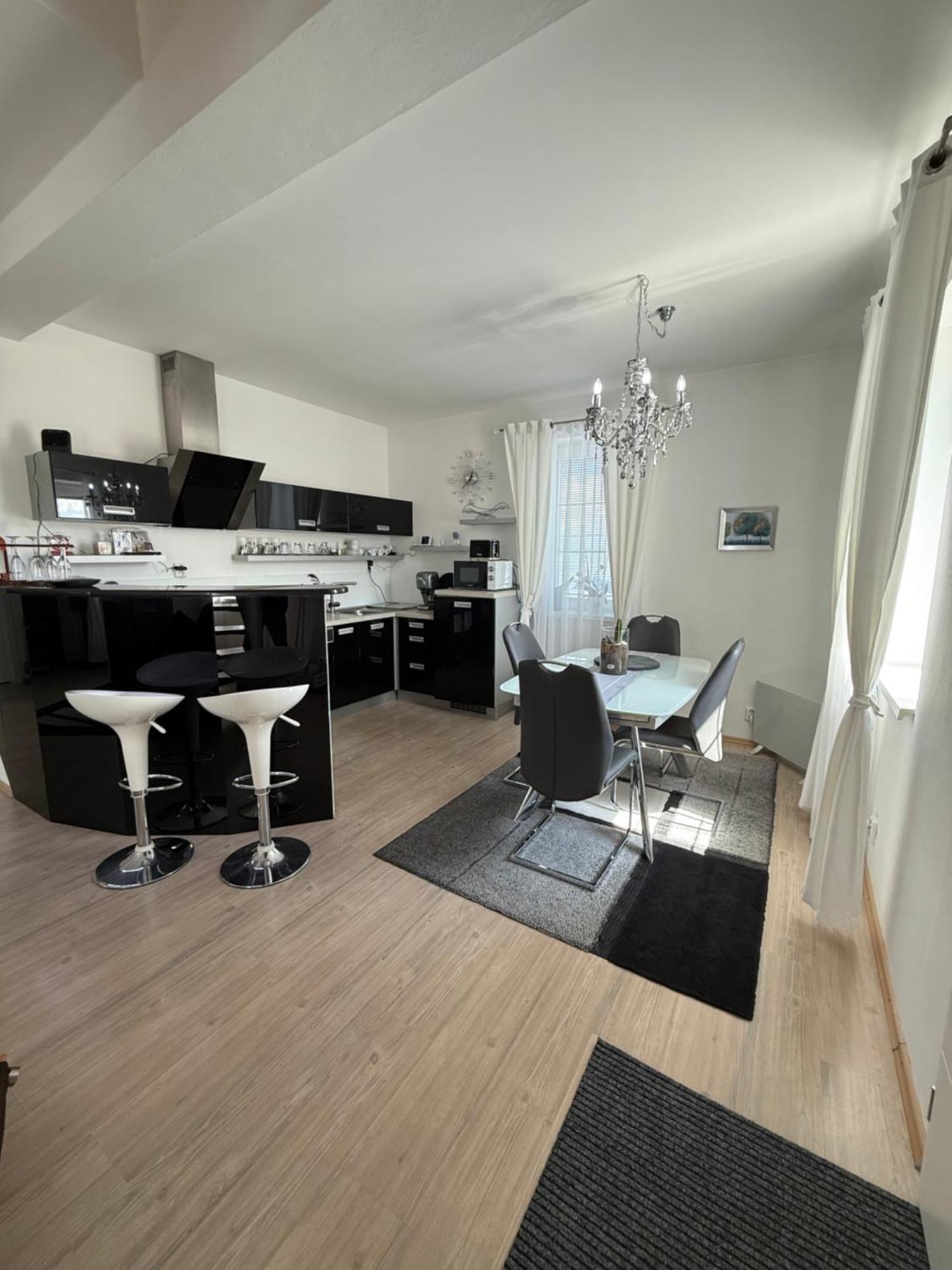 Apartman Residenz Poprad Bagian luar foto