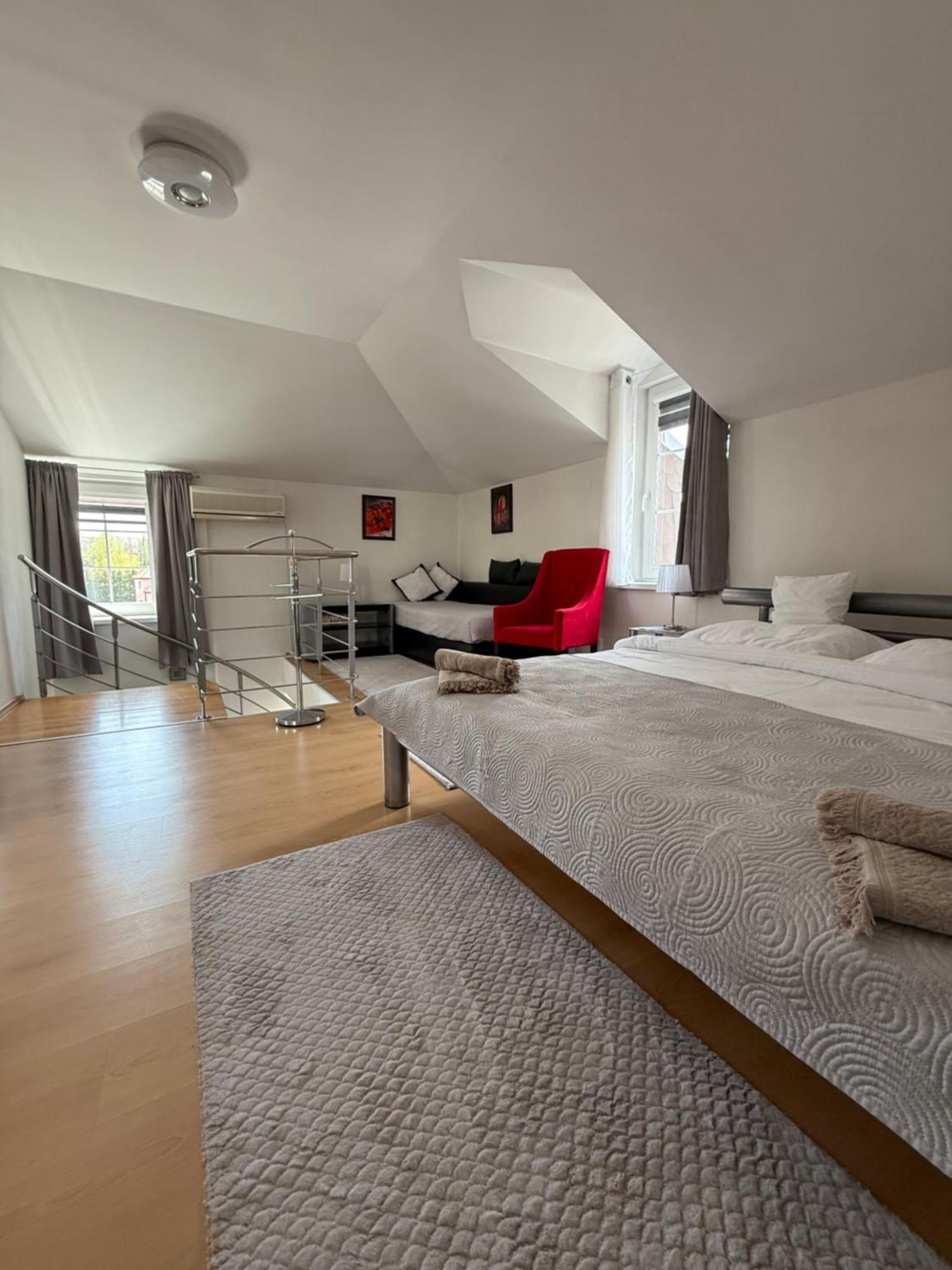 Apartman Residenz Poprad Bagian luar foto